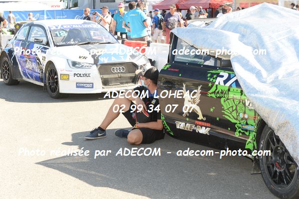 http://v2.adecom-photo.com/images//1.RALLYCROSS/2021/RALLYCROSS_LOHEACRX _2021/AMBIANCE_DIVERS/40E_4132.JPG